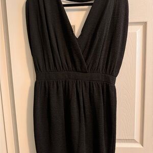 Elegant Black Sleeveless Dress